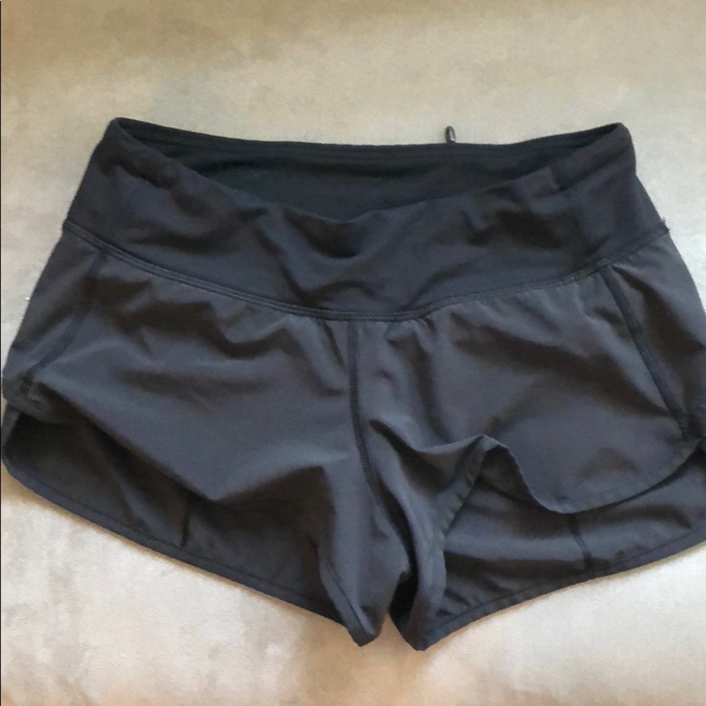 Lululemon speed up shorts 2.5 black